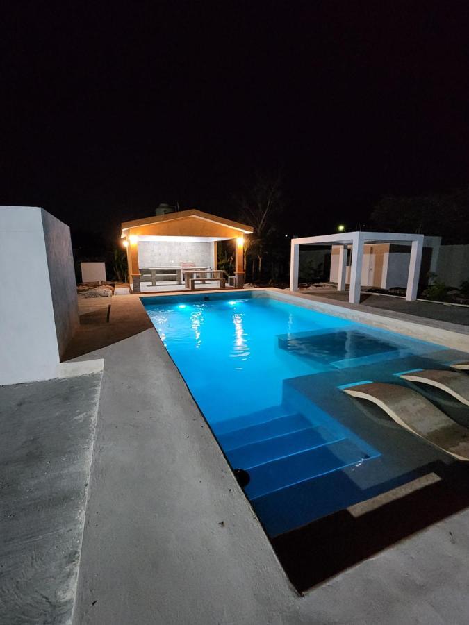 Pergola'S Road House Vila Campeche Exterior foto